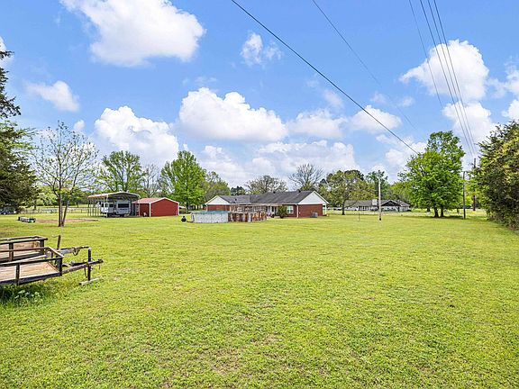 5th image of 2706 Wire Rd