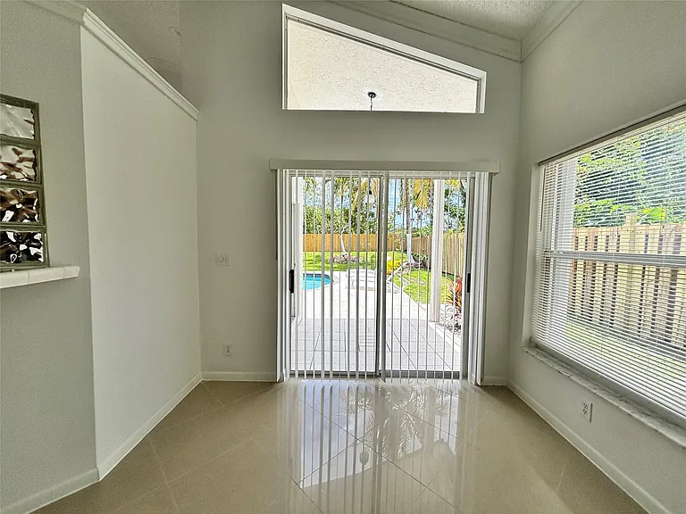 2990 NW 68th Ave — Photo 37