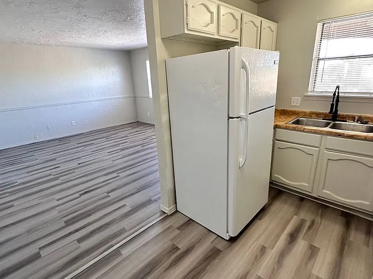 3504 Tulane Dr Ne — Photo 7