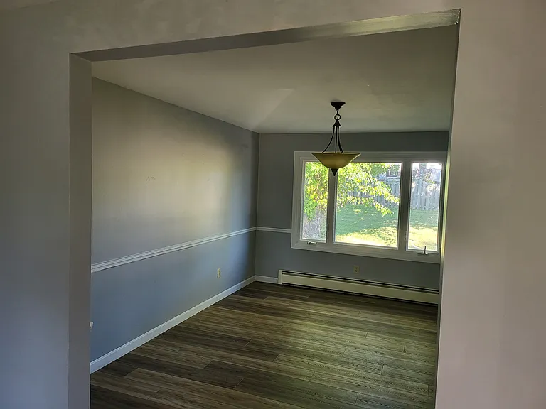 4911 Yeaworth Ln — Photo 6