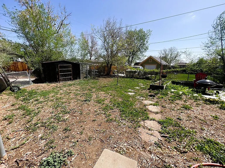 1875 W Beekman Pl — Photo 24