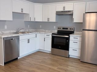 5739 E Dupont Rd #D121F10B7, Fort Wayne, IN 46825