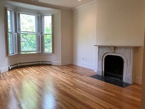 449 Beacon St #6 — Photo 27