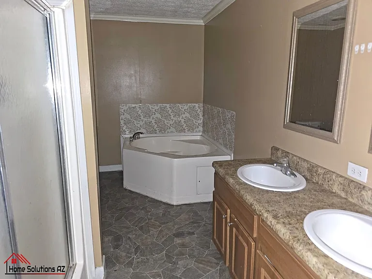 154 Alview Dr — Photo 20
