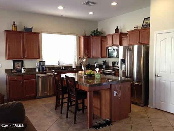 2nd image of 2712 W Cedarwood Ln