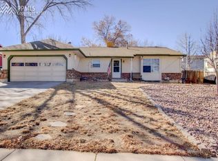 1041 Amsterdam Dr, Colorado Springs, CO 80907