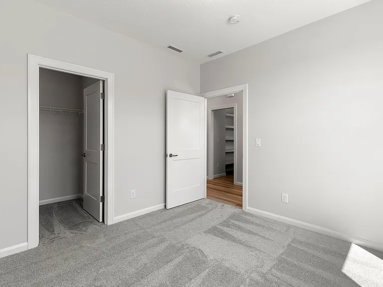 1524 W 14th Ave — Photo 27