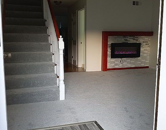 3rd image of 424 N Clay Ave Unit F