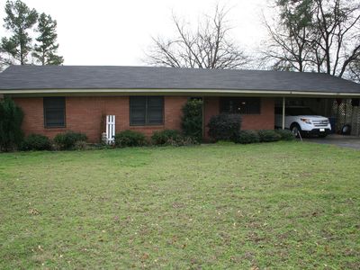 208 E Hillcrest St, White Oak, TX, 75693