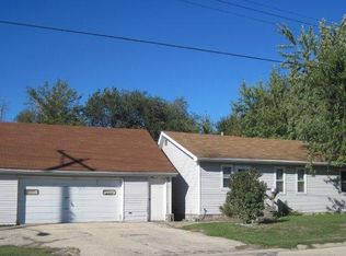 1213 1st Ave, Rochelle, IL 61068