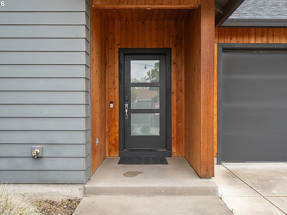 5th image of 2845 Harlow Rd