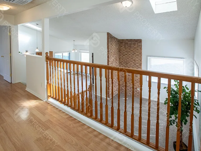 520 Wamsley Way — Photo 13