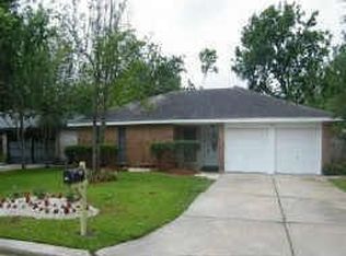 406 Avondale Ln, Friendswood, TX 77546
