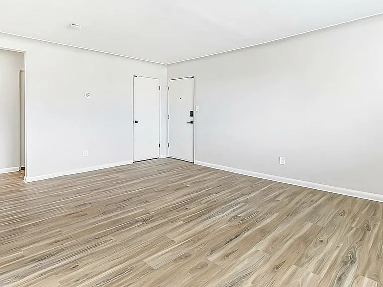 2444 South York Street Apartments — Photo 36