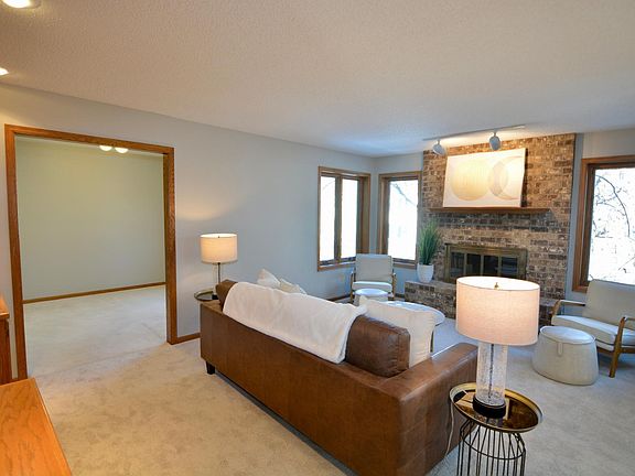 5th image of 1416 Forest Park Ln