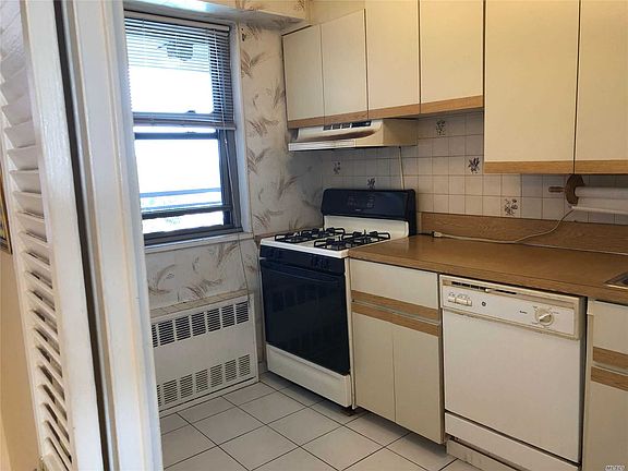 4th image of 220-55 46th Ave APT 11U