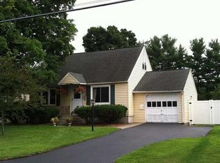 1116 Owen Rd, Schenectady, NY 12303