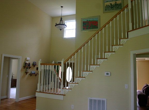 3rd image of 78 Scotchtown Ct