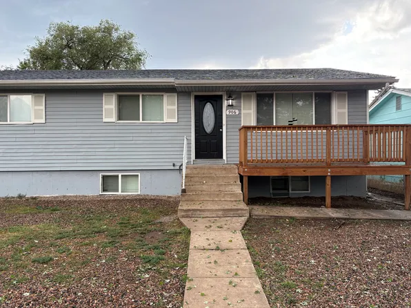 906 Arrawanna St, Colorado Springs, CO 80909