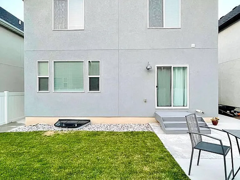 503 S Valkyries Ln — Photo 12