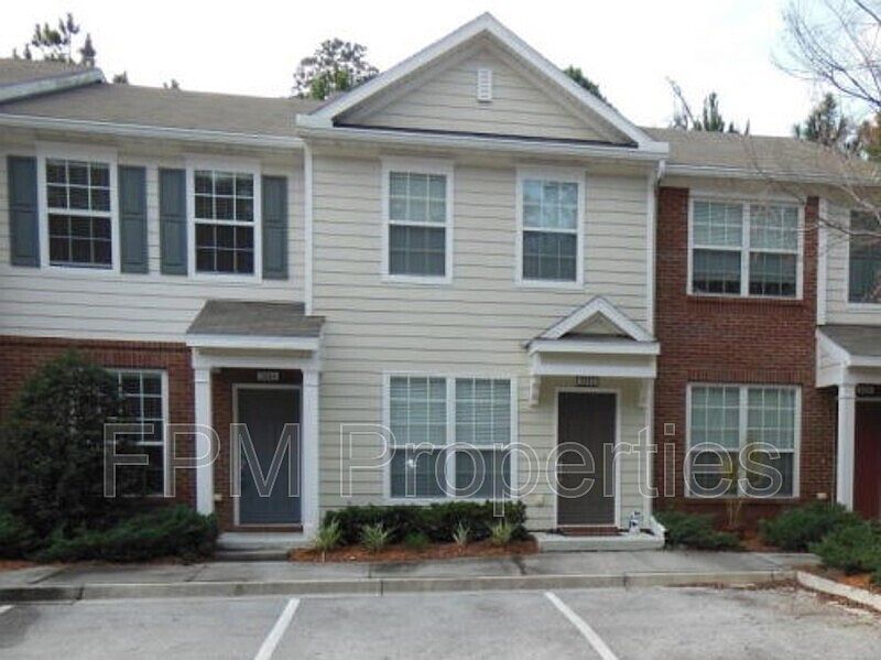 1st image of 3504 Summerlin Ln