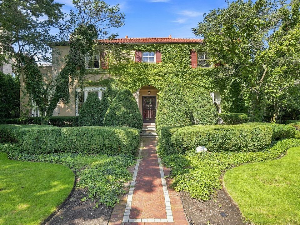 1st image of 432 N Ashland Ave