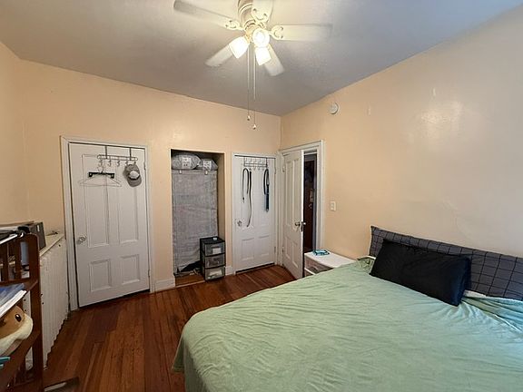 4th image of 1605 Tremont St #3