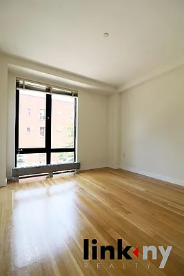 Rented by Link NY Realty | media 16