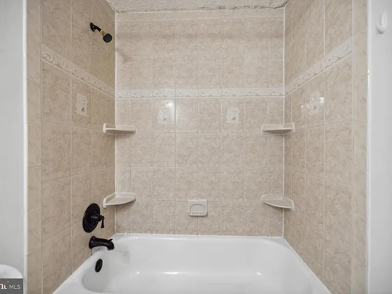 19324 Elderberry Ter — Photo 15