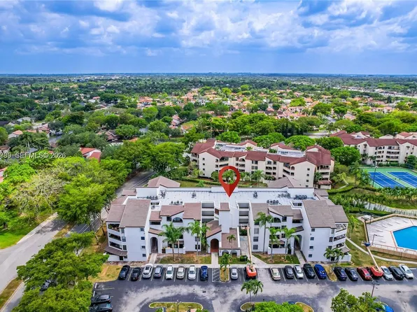 9140 SW 123rd Ct APT 203Q, Miami, FL 33186