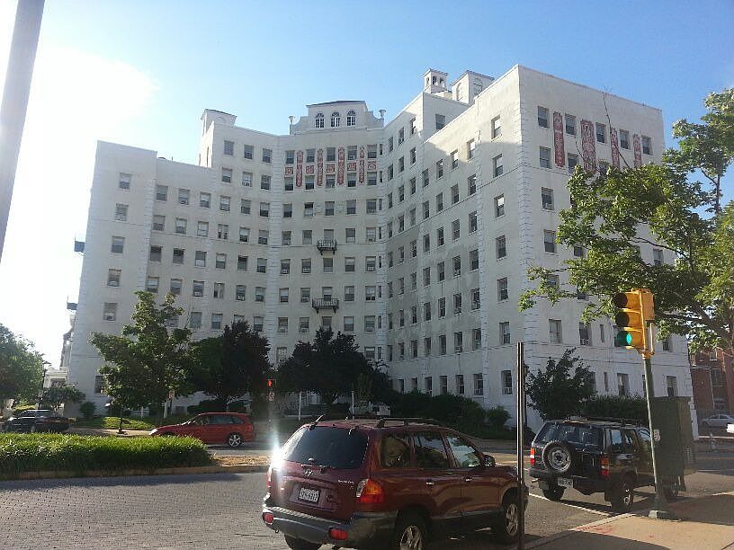 Stuart Court Apt.
