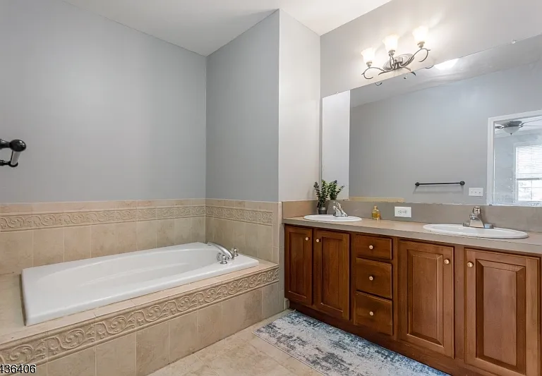 28 Devonshire Dr — Photo 27
