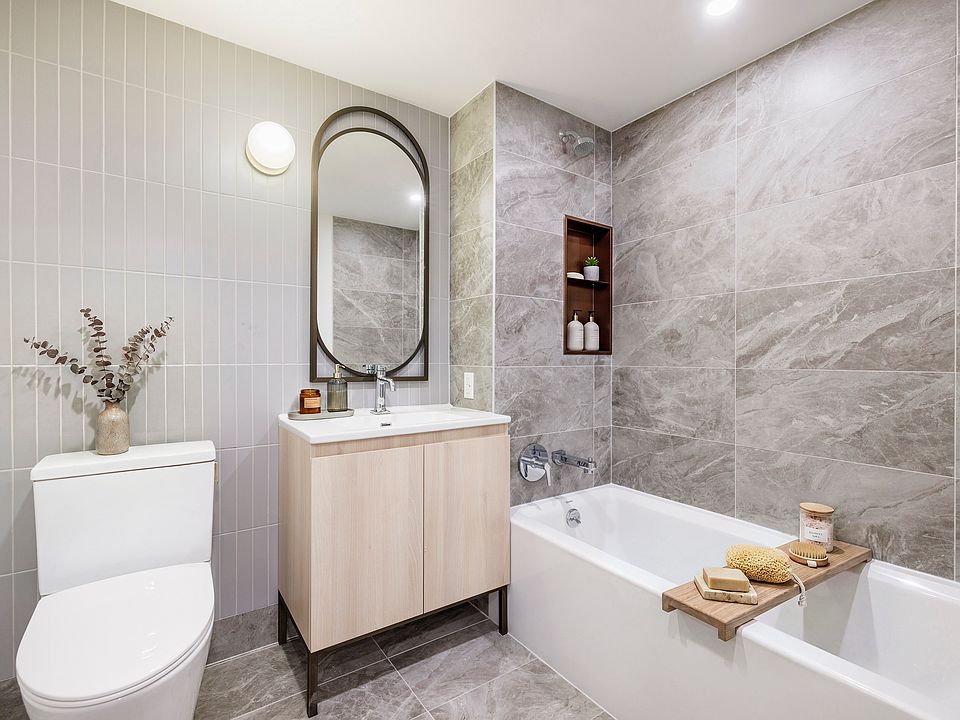 1st image of 240 Willoughby St #7L
