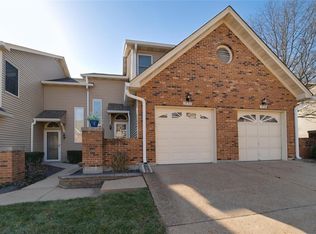 1730 Blue Oak Dr, Chesterfield, MO 63017
