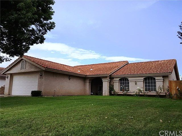 1st image of 1270 Emily Dr