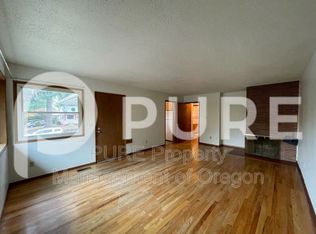 4709 SE Clinton St, Portland, OR 97206