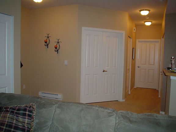 Hallway to Master