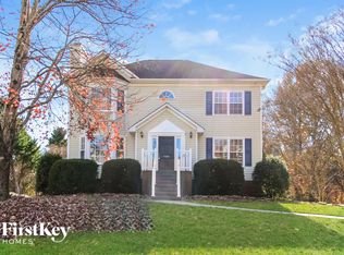 7504 Harpers Crossing Ln, Clemmons, NC 27012