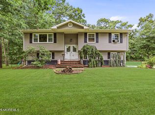 84 N Hope Chapel Rd, Jackson, NJ 08527