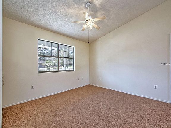 3rd image of 12641 Wedgefield Dr