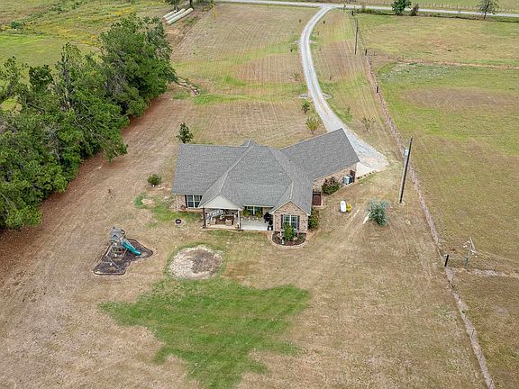 3rd image of 288 Menyfield Rd