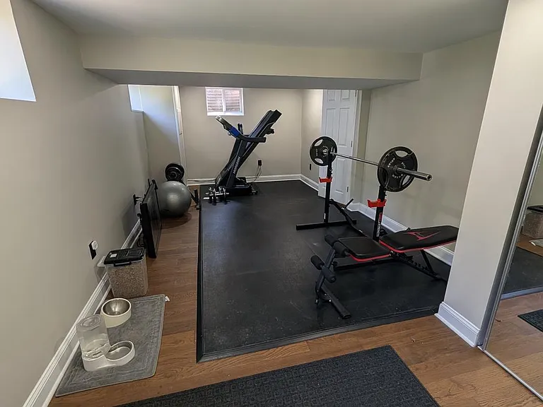 15715 Tierra Dr — Photo 32