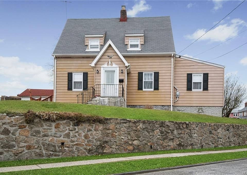 1st image of 519 Valley Ave