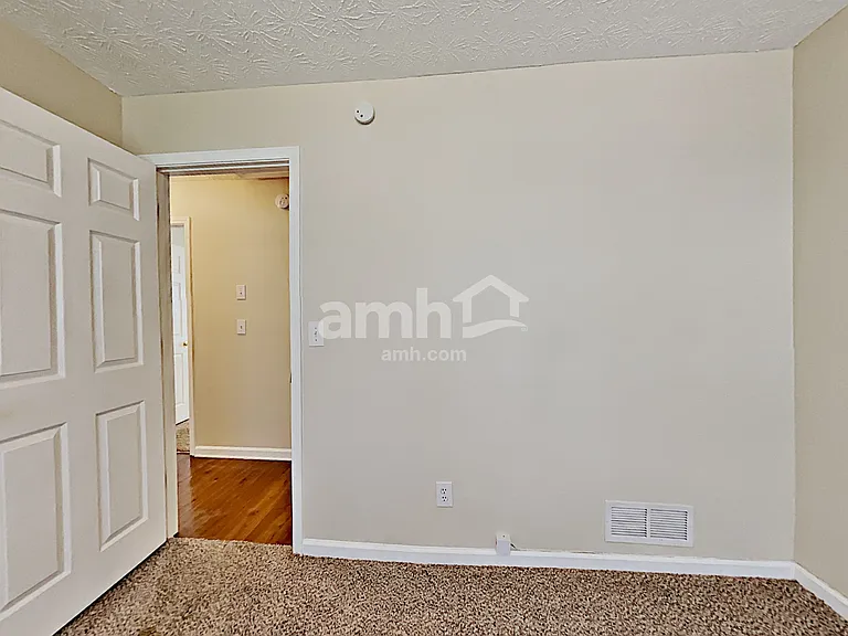 5088 Memory Ln — Photo 13