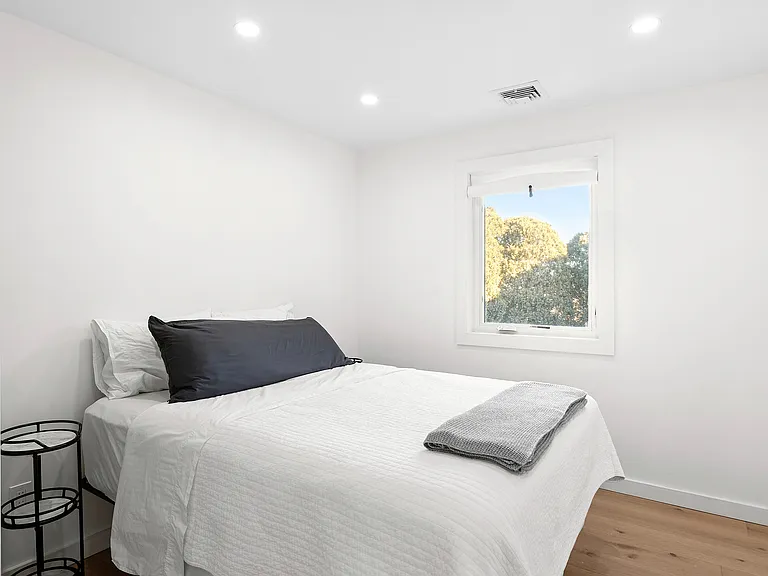 15 S Forest St — Photo 10