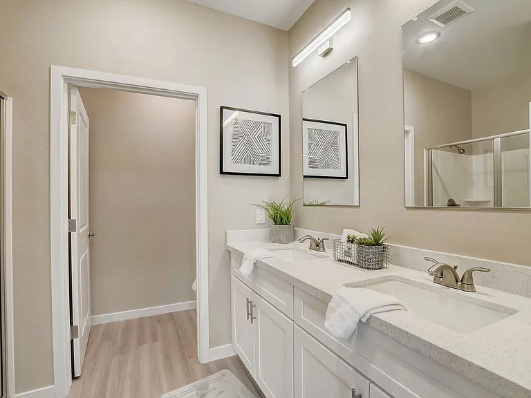 Parkview Townhomes — Photo 64