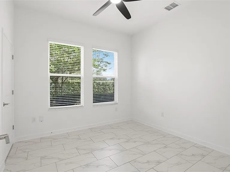 8060 Peaceful Cir — Photo 37