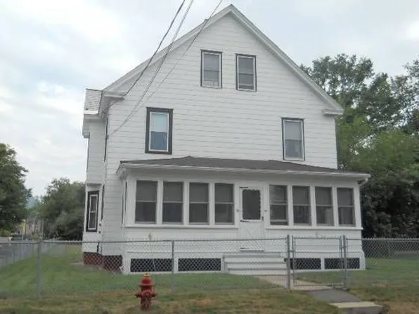 90-92 Maple St, Easthampton, MA 01027