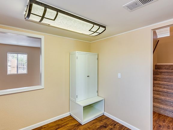 5th image of 1522 E Lupine Ave