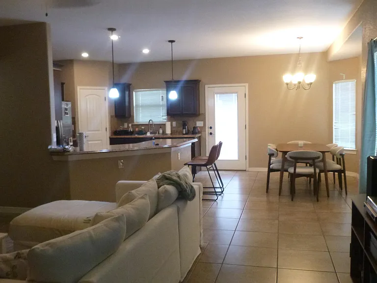 14229 English Point Ave — Photo 2